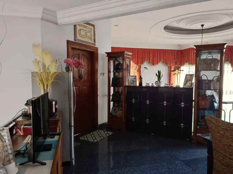 dijual rumah jl taman berdikari sentosa