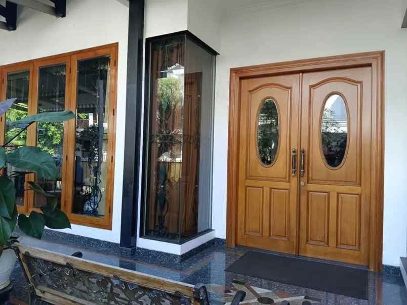dijual rumah jl taman berdikari sentosa