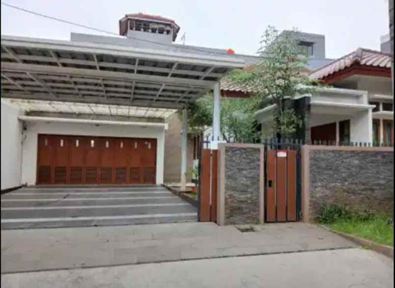 dijual rumah jl villa jakasetia cluster