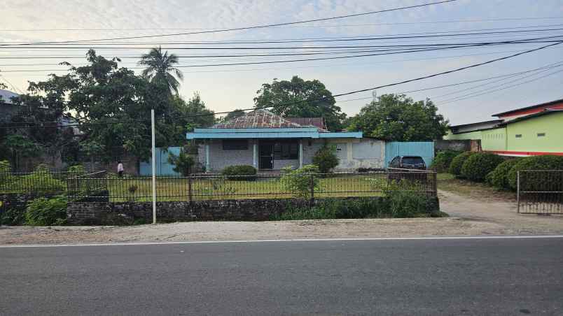dijual rumah jl yos sudarso