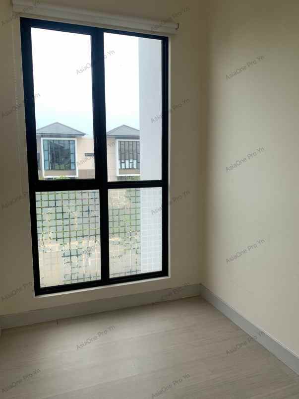 dijual rumah jln semayang cluster