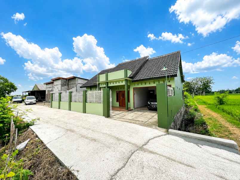 dijual rumah kalasan