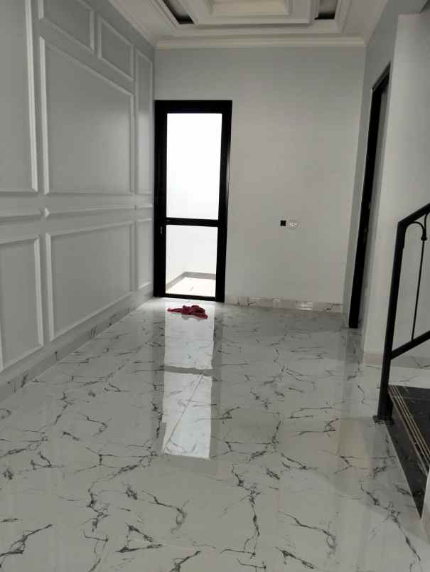 dijual rumah kalibaru cilodong depok