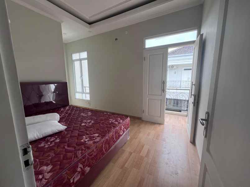 dijual rumah kalimulya cilodong depok