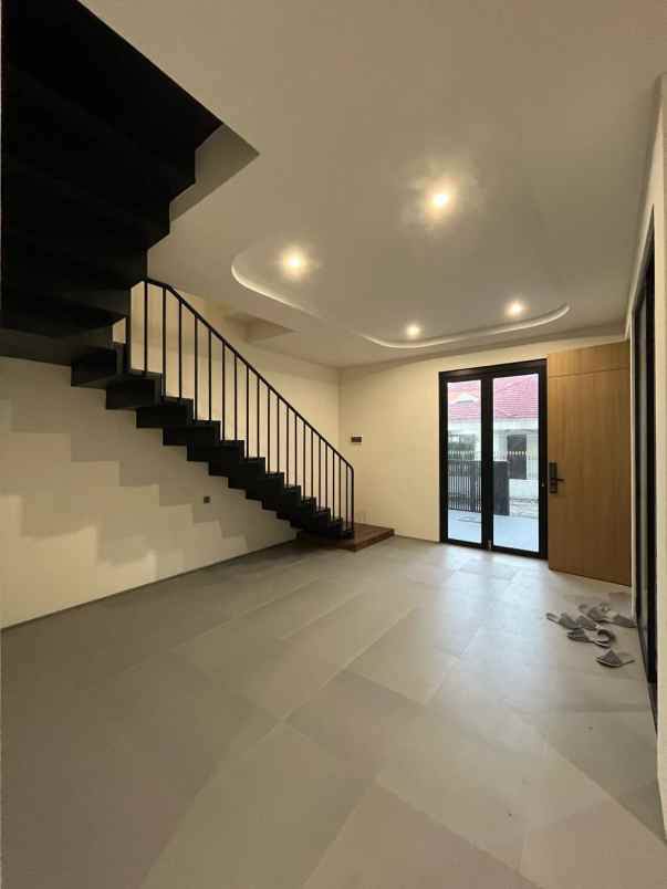 dijual rumah kanso house klampis semolo