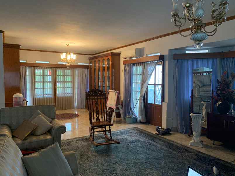 dijual rumah karang tengah raya