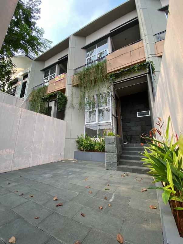 dijual rumah kavling dki meruya jakarta
