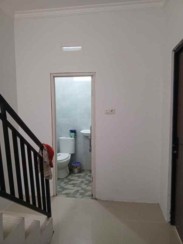 dijual rumah kebagusan