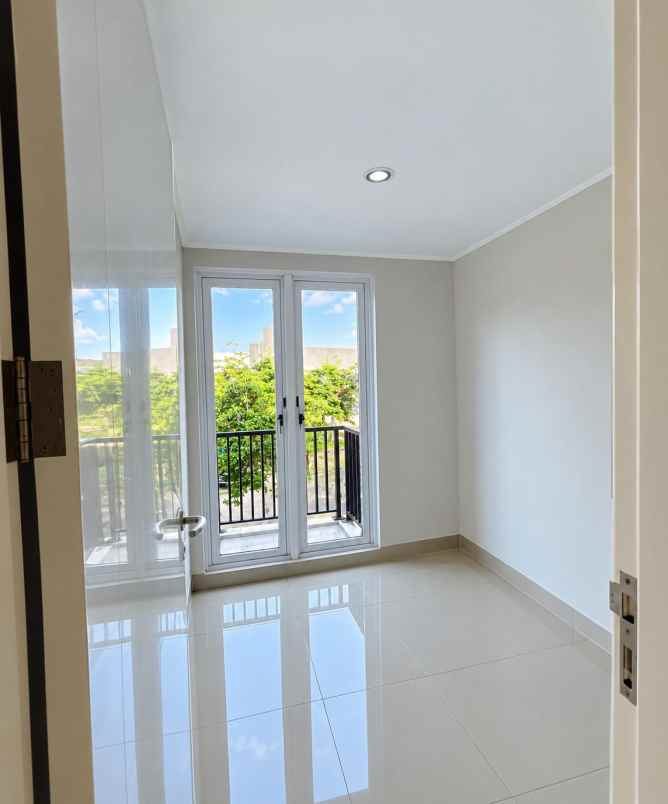 dijual rumah kebayoran bintaro