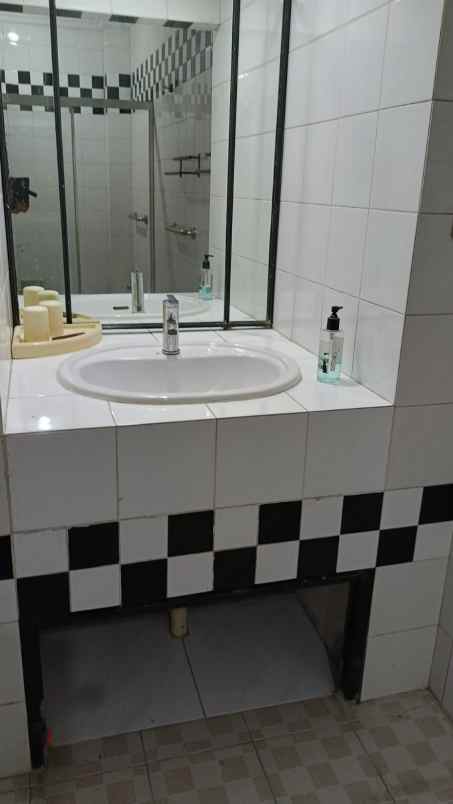 dijual rumah kelapa gading