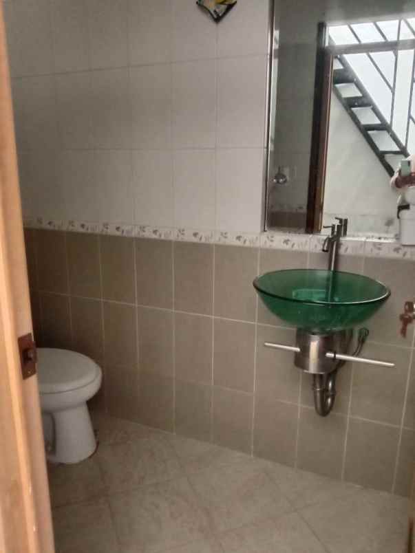 dijual rumah kelapa molek kelapa gading