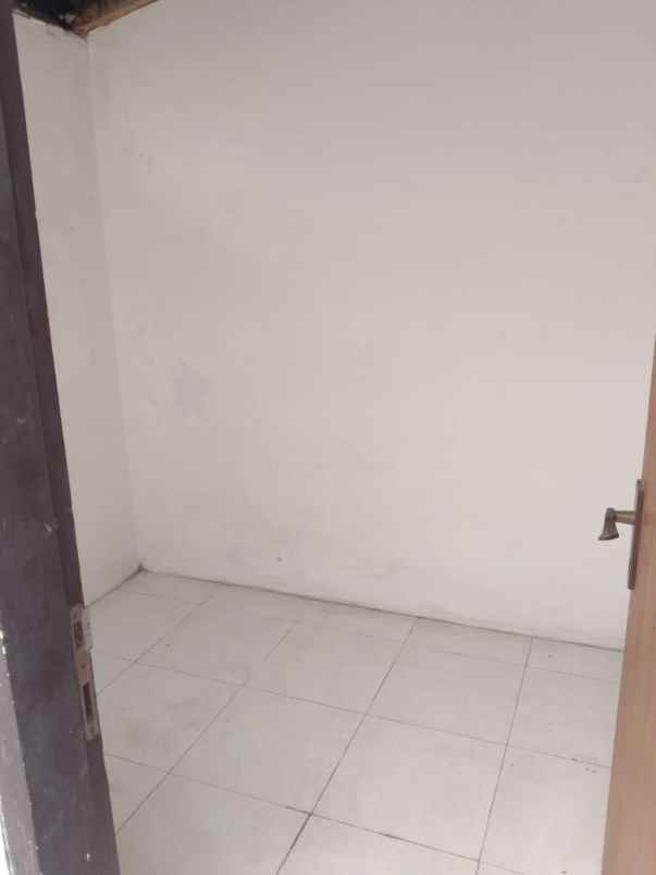 dijual rumah kelapa molek kelapa gading