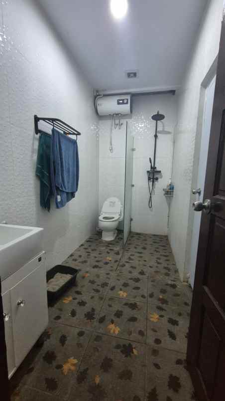 dijual rumah kelapa sawit kelapa gading