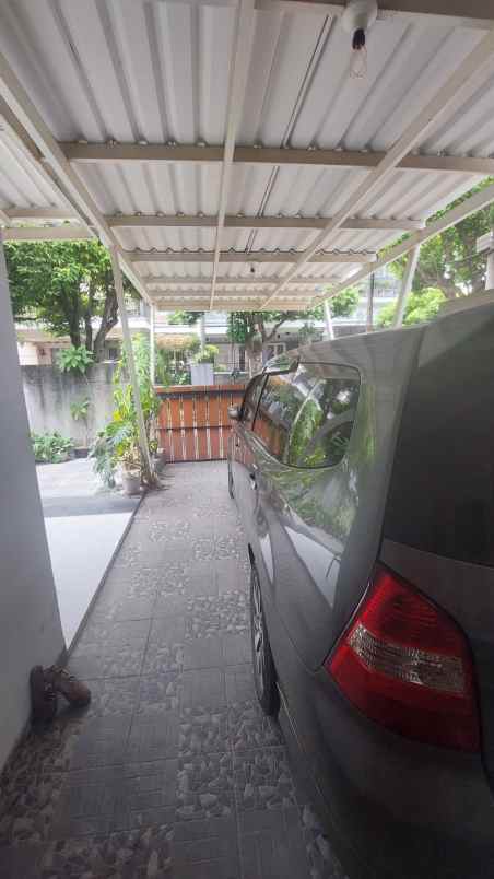 dijual rumah kemang pratama 2 rawalumbu