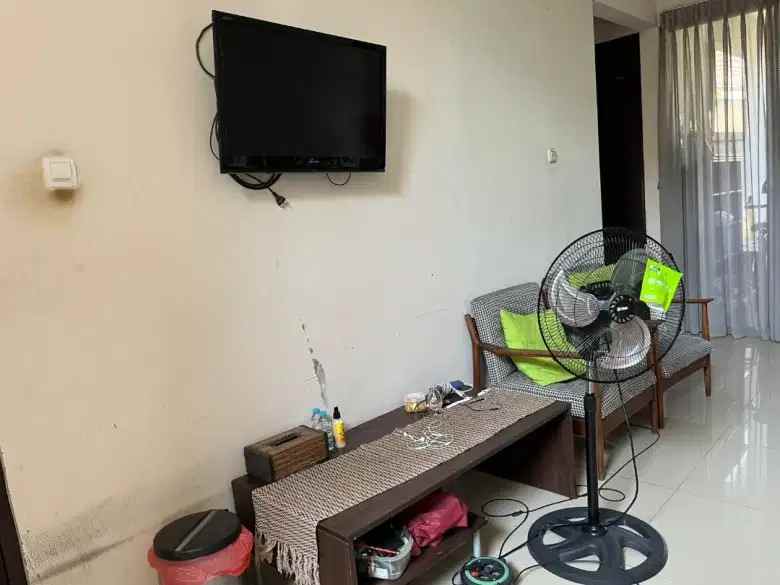 dijual rumah kencana loka bsd