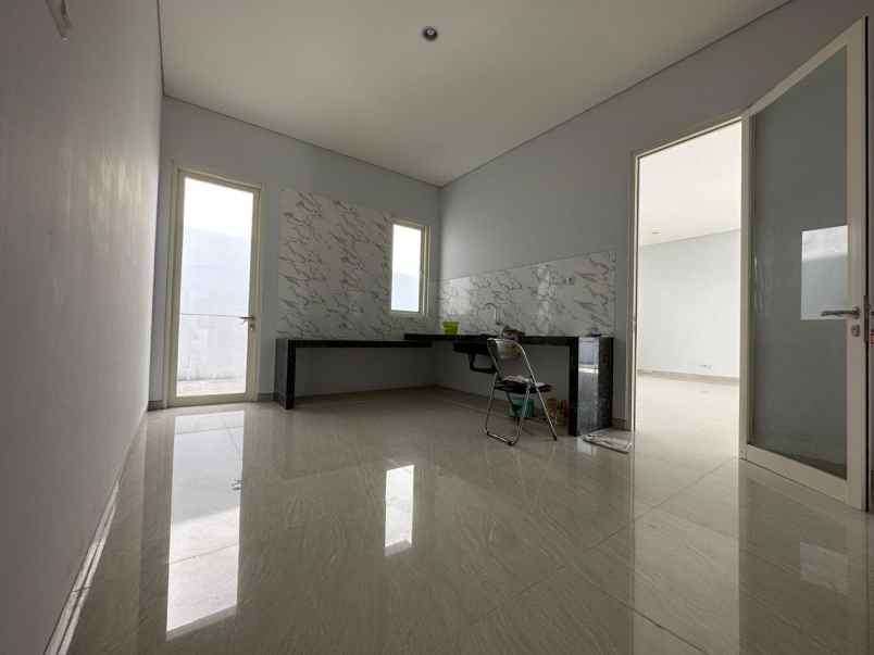 dijual rumah kertajaya