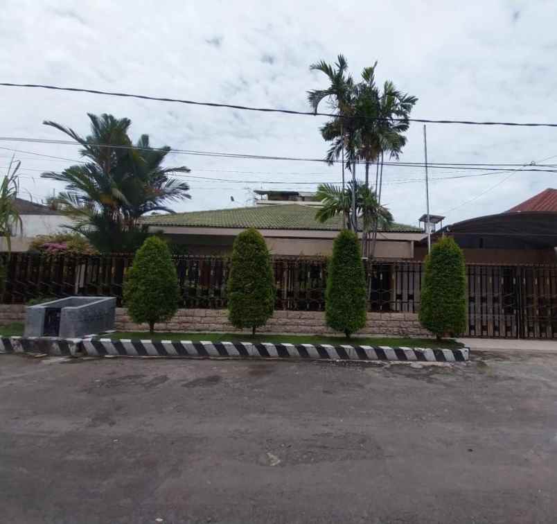 dijual rumah kertajaya indah