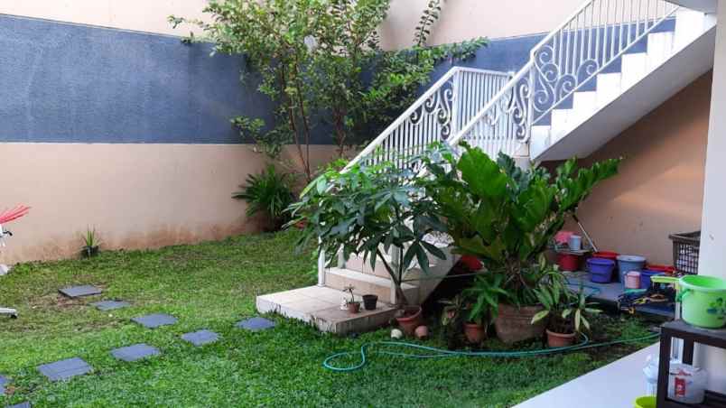 dijual rumah kertajaya indah