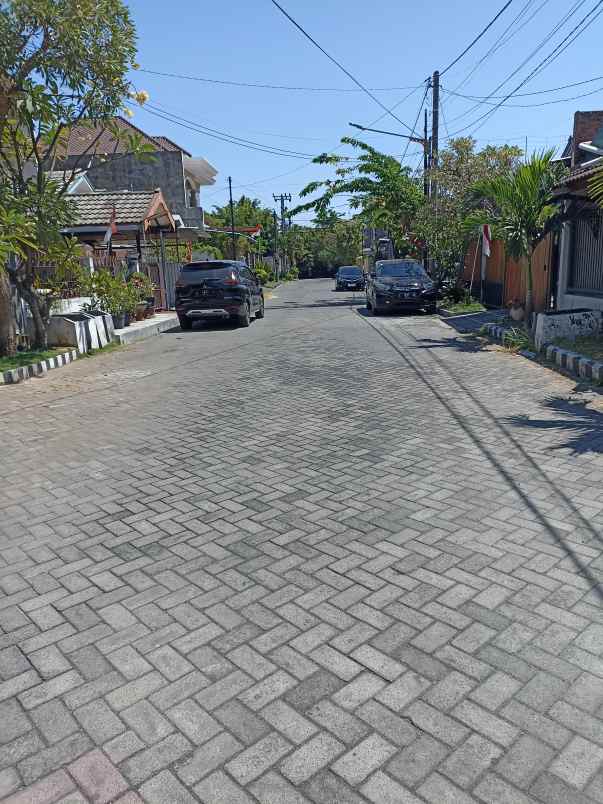 dijual rumah klampis semolo