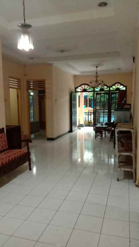dijual rumah kober