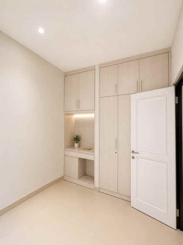 dijual rumah komplek ancol