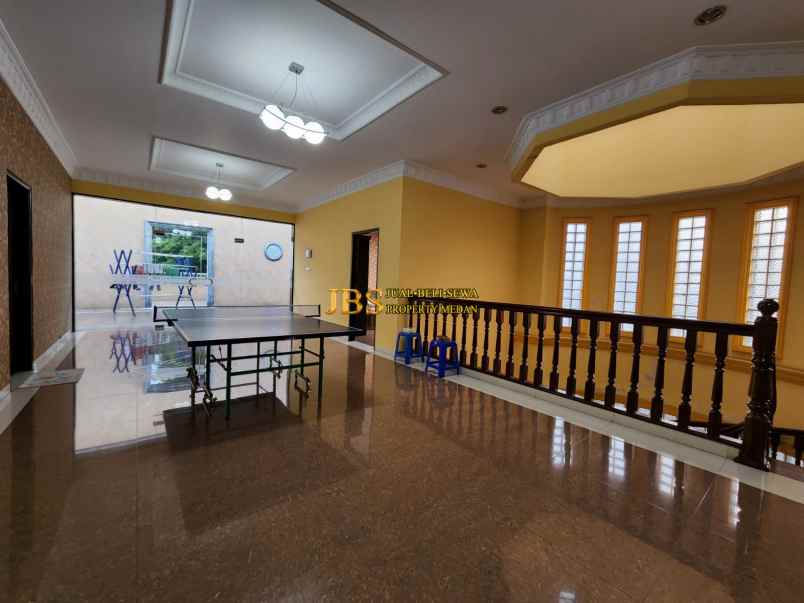 dijual rumah komplek cemara asri jalan