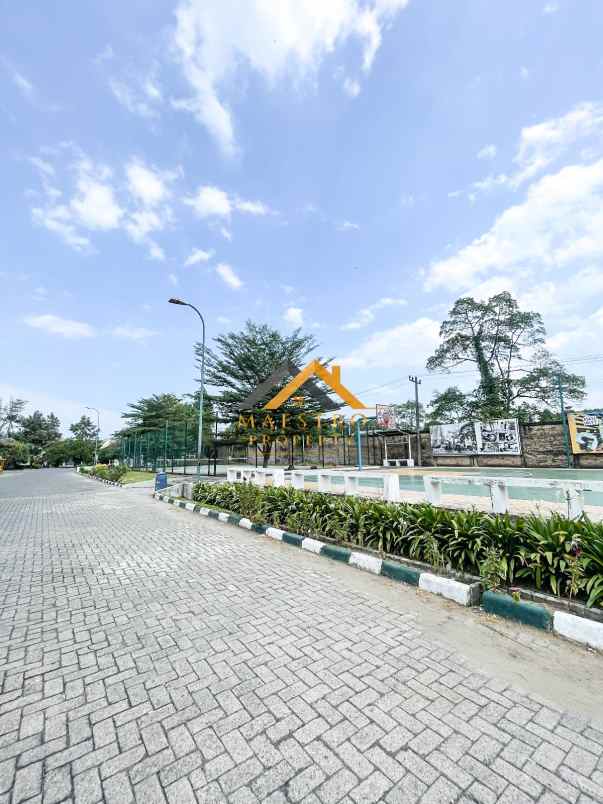 dijual rumah komplek cemara hijau jalan