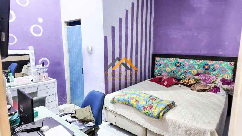 dijual rumah komplek cemara hijau jalan