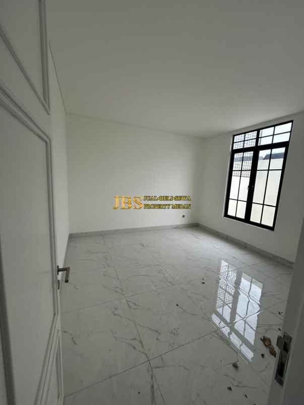 dijual rumah komplek jewel garden jalan