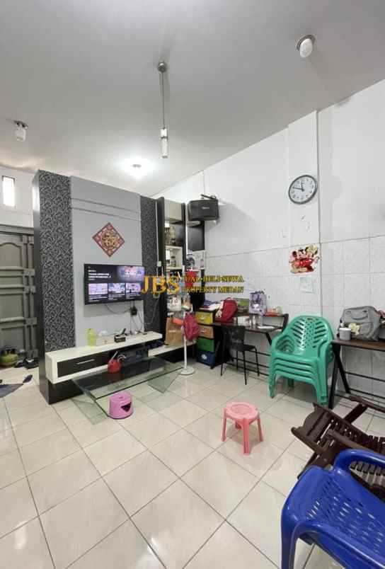 dijual rumah komplek krakatau minimalis