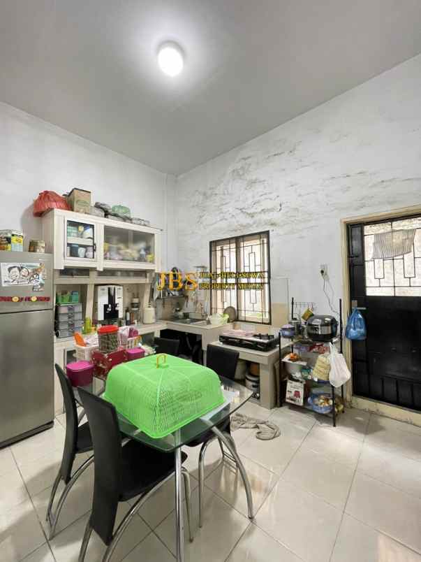 dijual rumah komplek krakatau minimalis