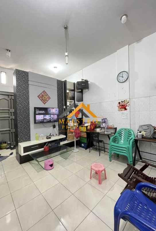 dijual rumah komplek krakatau minimalis