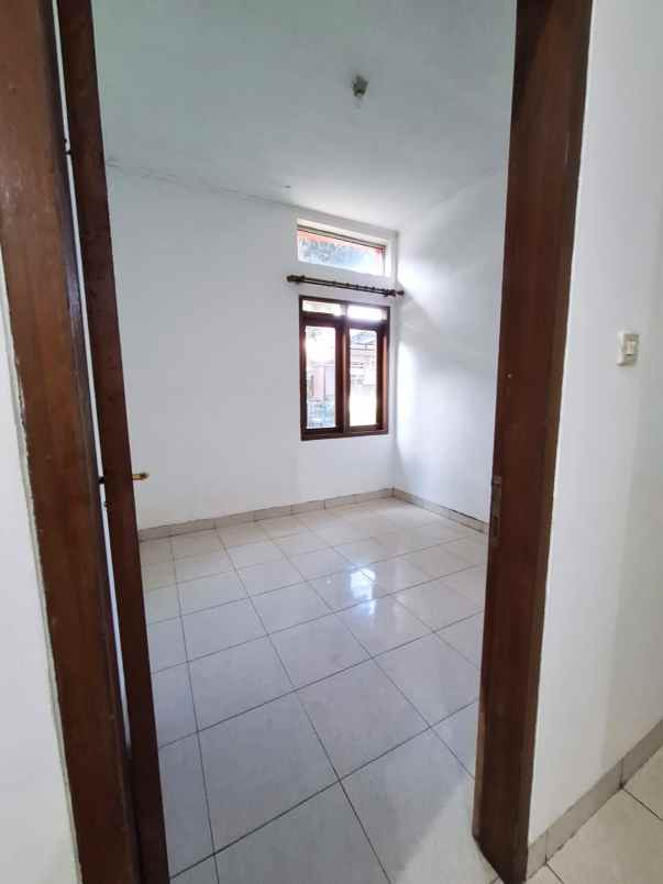 dijual rumah komplek nyaman puri dago antapani bandung