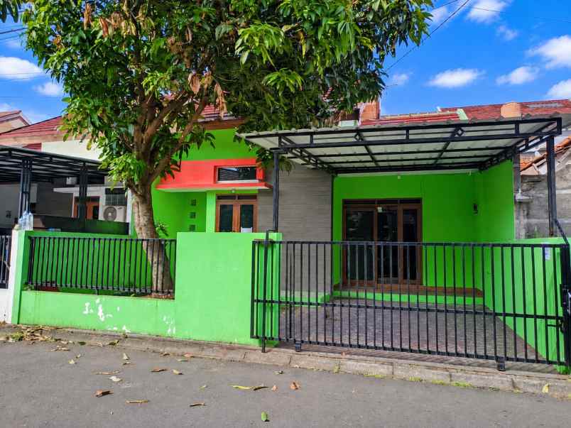 dijual rumah komplek nyaman puri dago antapani bandung