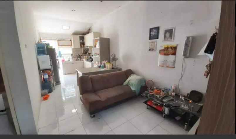 dijual rumah komplek pesona ciwastra