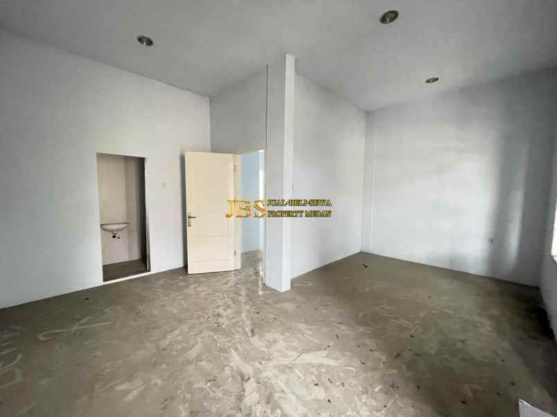 dijual rumah komplek the green menteng