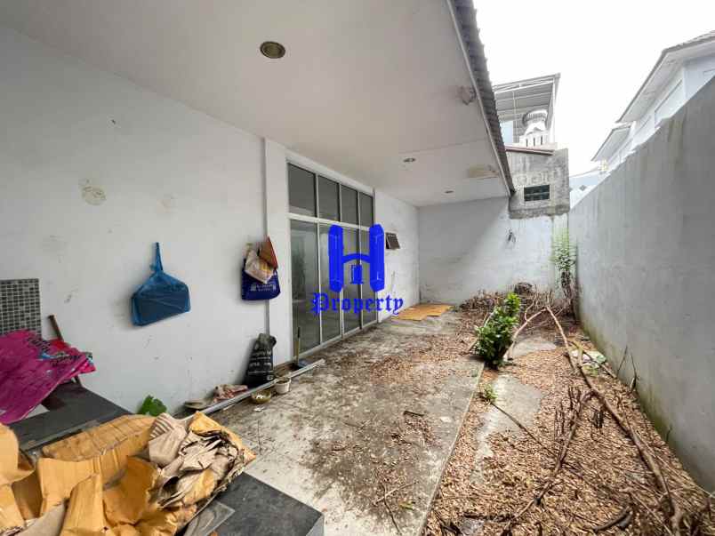 dijual rumah komplek the green menteng