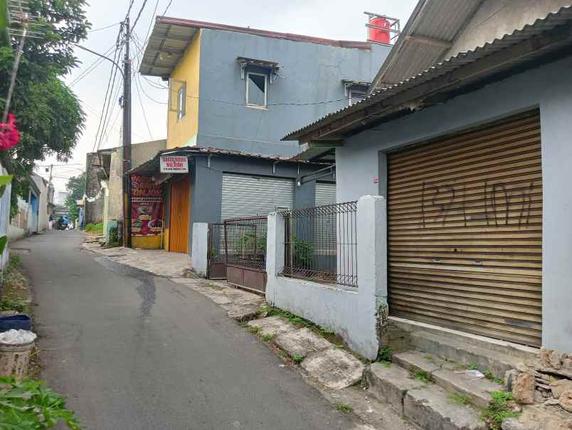 dijual rumah kosan 10 pintu di jalan kedondong