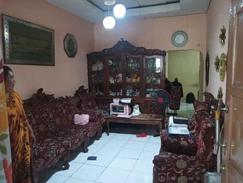 dijual rumah kosan 10 pintu di jalan kedondong