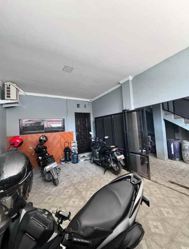 dijual rumah kost 14 kamar