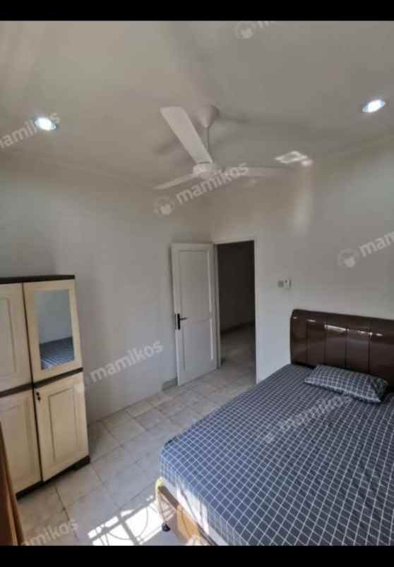 dijual rumah kota wisata cluster florida