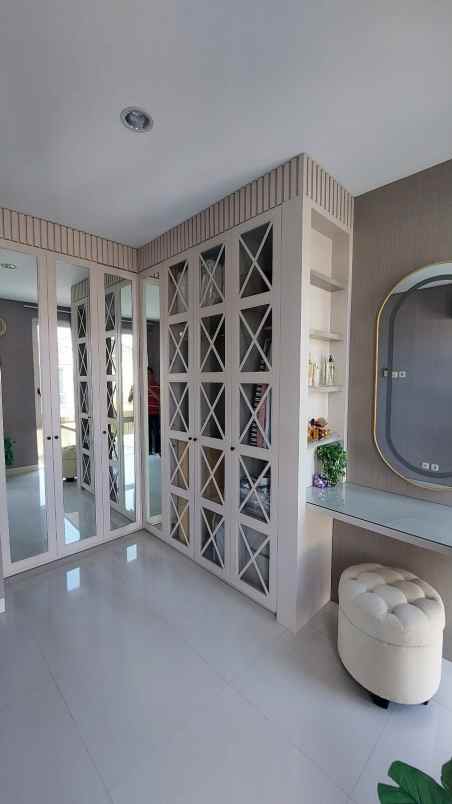 dijual rumah laguna kejawan putih kalisari