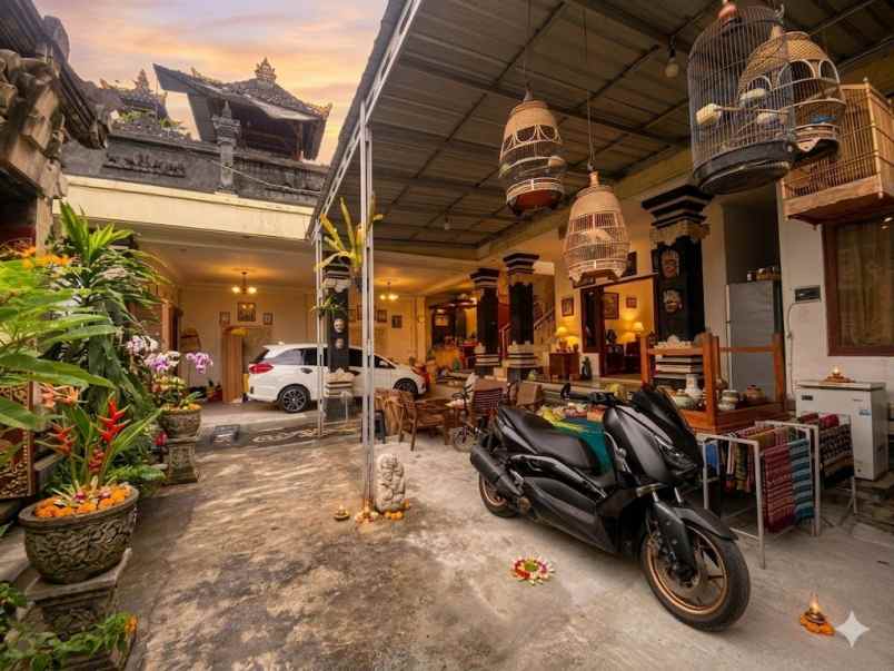 dijual rumah lantai 2 lokasi merpati monang maning