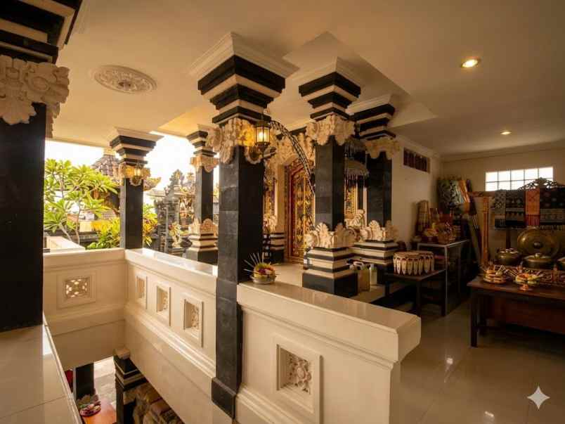 dijual rumah lantai 2 lokasi merpati monang maning