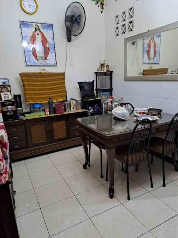 dijual rumah lebak permai gading
