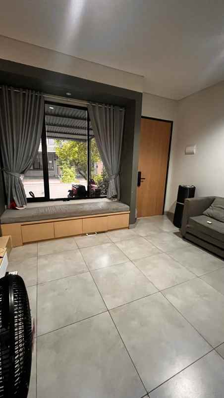 dijual rumah legenda wisata cibubur