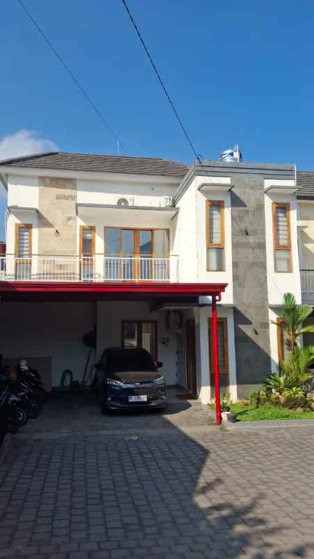 dijual rumah lokasi jalan pidada denpasar barat