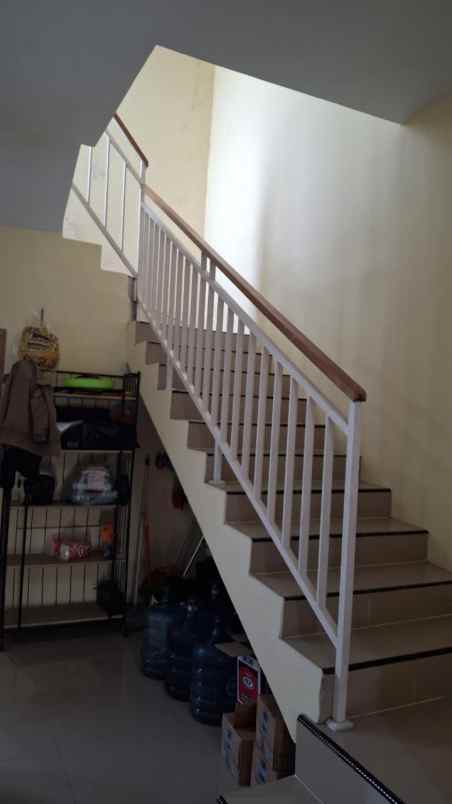 dijual rumah lokasi jalan pidada denpasar barat