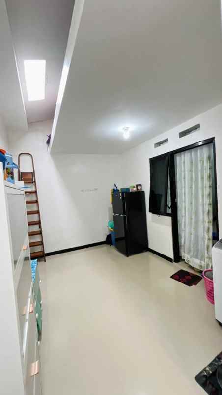 dijual rumah lokasi perumahan villa bukit tidar malang