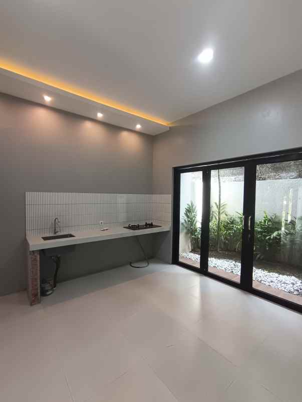 dijual rumah maguwoharjo